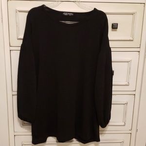 Balloon sleeve sweater tunic